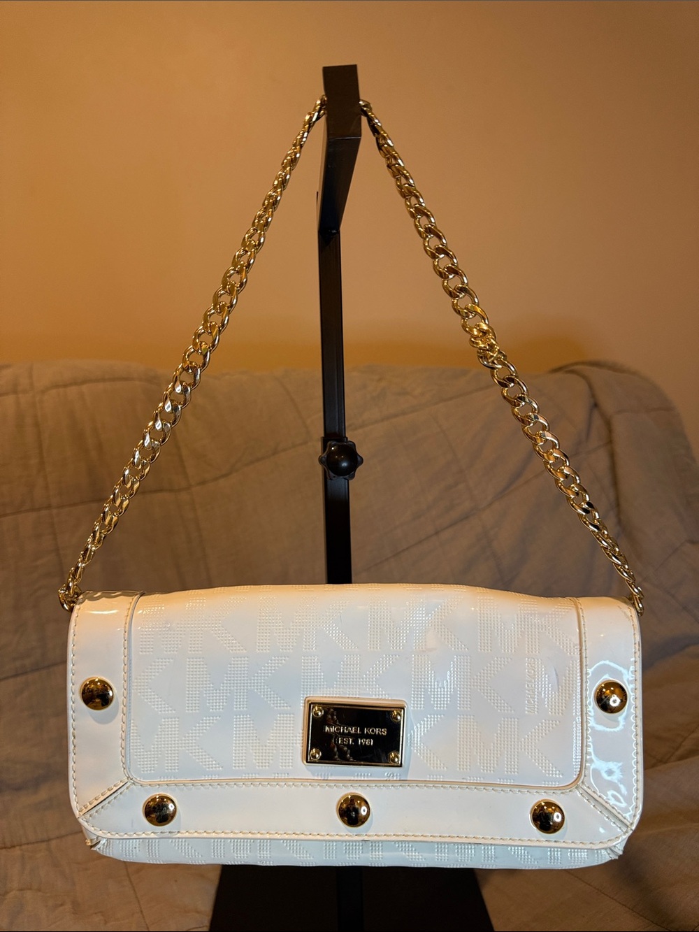 Michael Kors White Patent Leather Shoulder Bag with Gold Chain